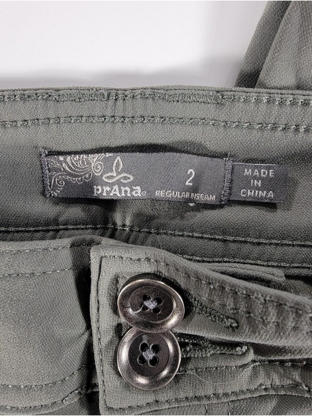 Prana Pants Womens 2 X 32 Stretch Halle Pant Roll Up Hiking Gray Outdoors Boot - Picture 2 of 14